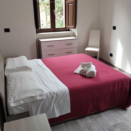 Guest House La Casa Del Mandatario LʼAquila Exteriér fotografie